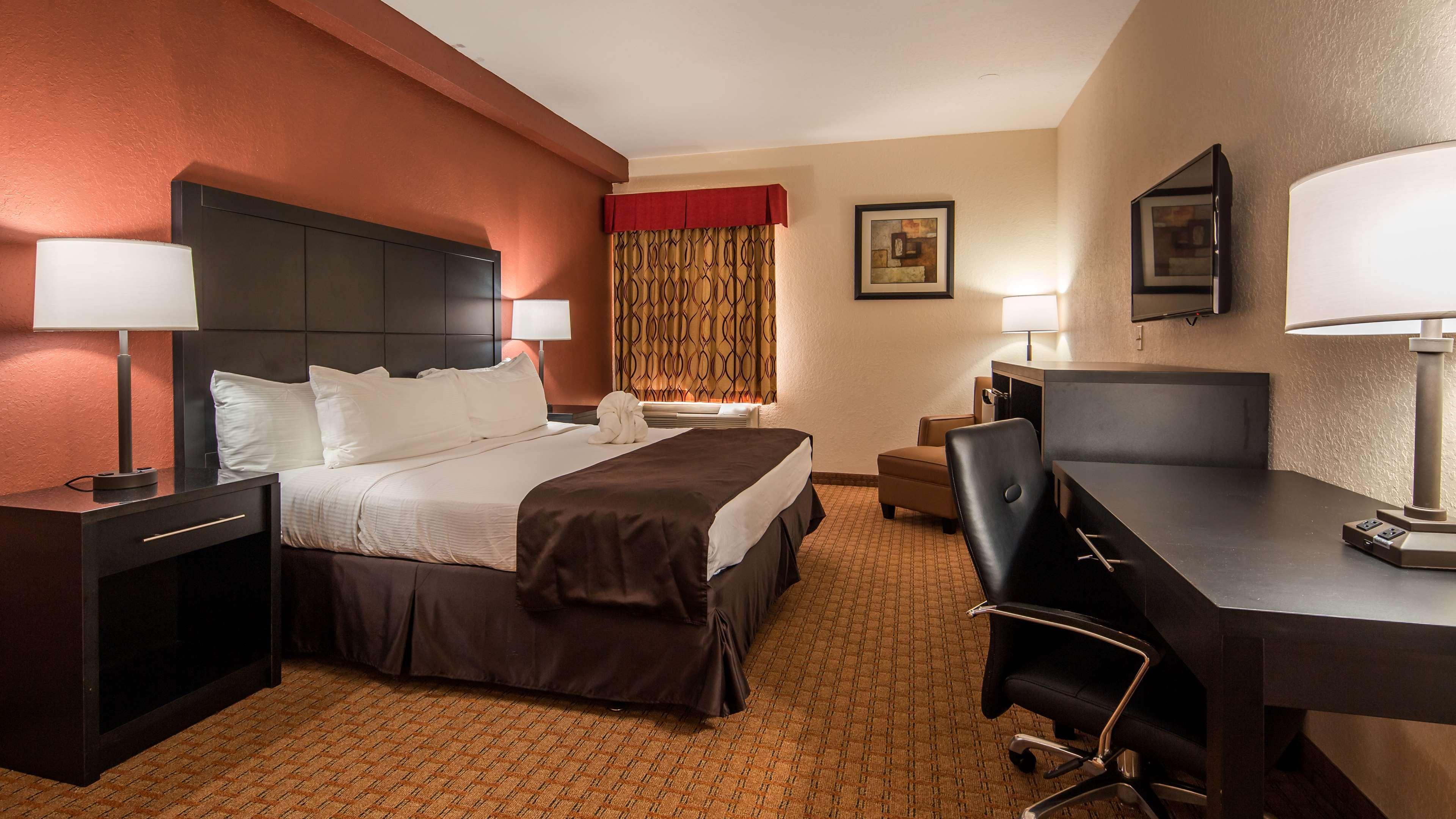 Best Western Mulberry Hotel Exterior photo